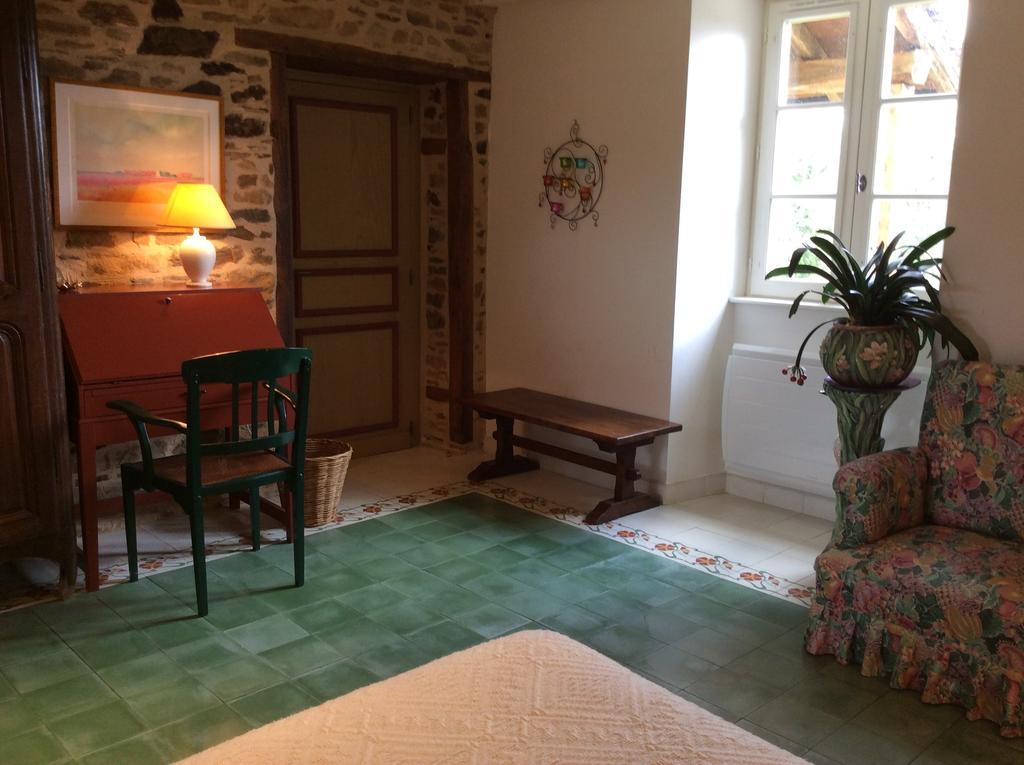 Sapharey Bed & Breakfast Sarrazac  ห้อง รูปภาพ